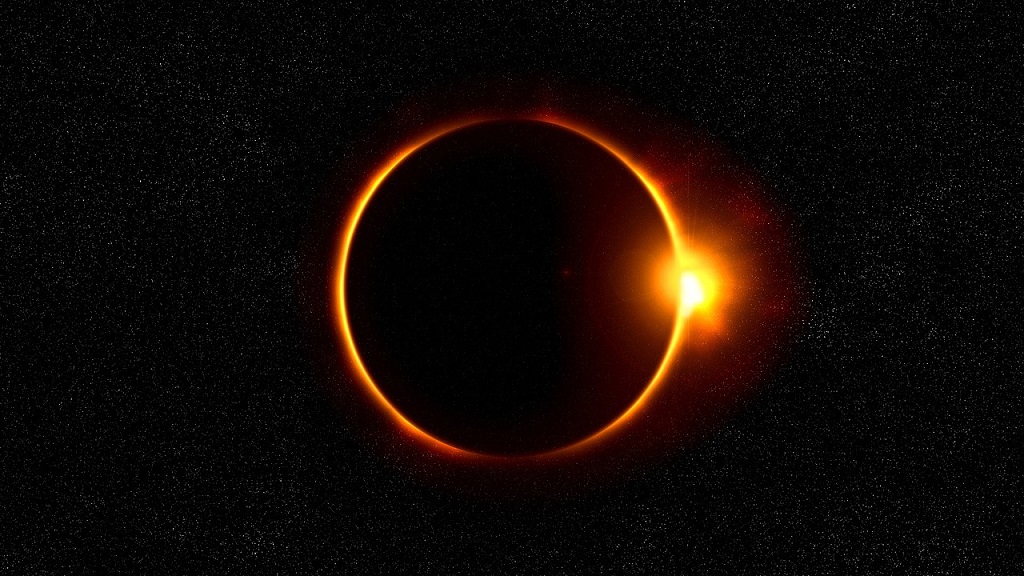 solar-eclipse-pixabay