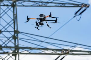 Drohne Stromnetz Inspektion