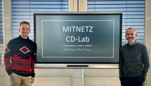 „Anwendungssoftware im Haus für die eigenen Fachbereiche zu entwickeln – diesen Ansatz treiben wir bei MITNETZ schon seit 2021 voran“, sagt Tim Schmidt, Leiter des CD-LAB. Bild: Mitteldeutsche Netzgesellschaft Strom mbH