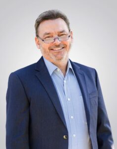 Dirk Nopens ist Geschäftsführer der e*Message Wireless Information Services Deutschland GmbH (Bild: e*Message W.I.S. Deutschland GmbH)