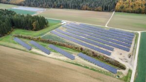 Der Solarpark im baden-württembergischen Bingen ist seit Dezember 2023 in Betrieb und hat eine Gesamtleistung von 3 Megawatt. Bild: EnBW / David Fecht 